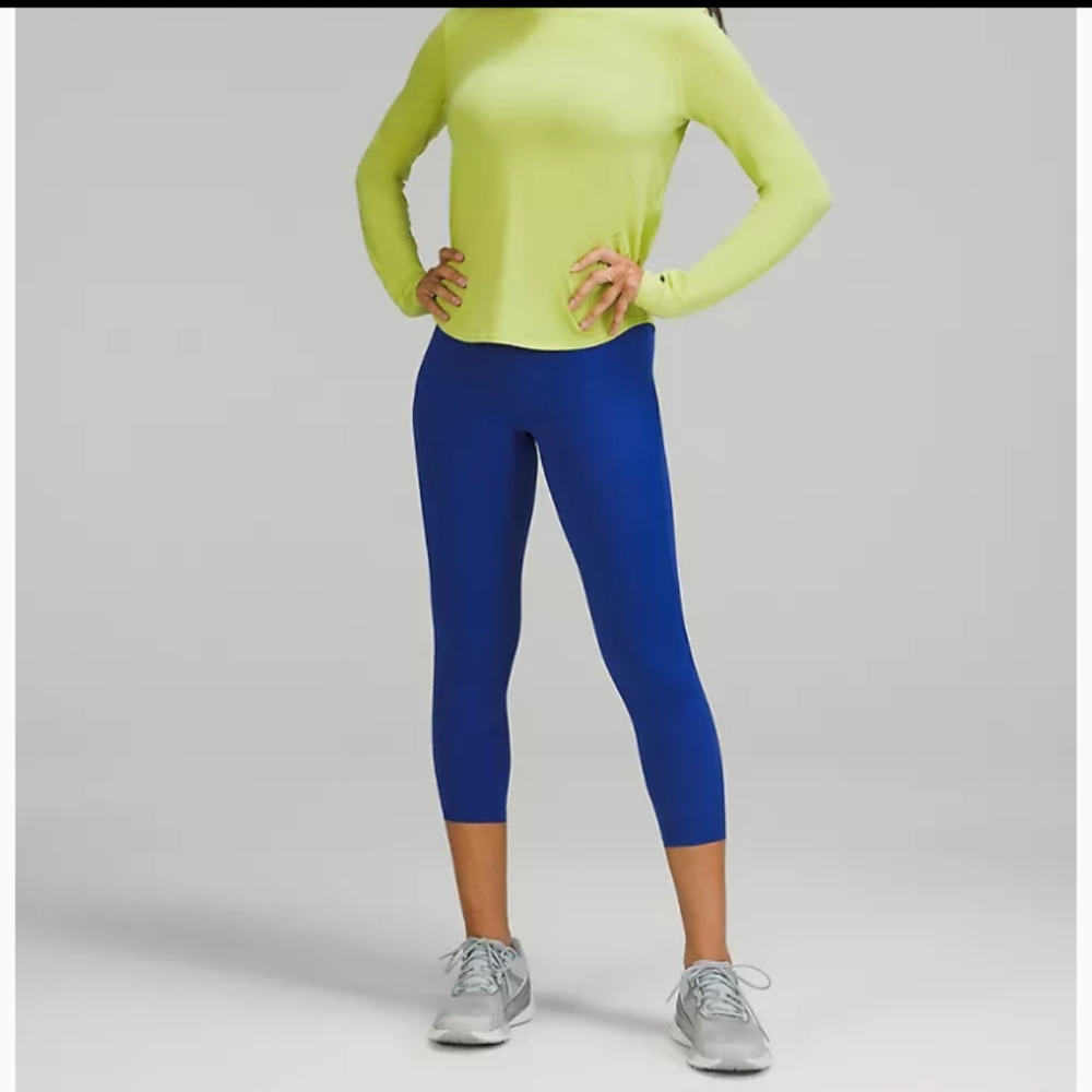 Women's Blue Cropped Leggings